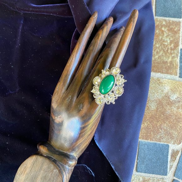 large oval Sterling green and rhinestone bling ring - Picture 2 of 4